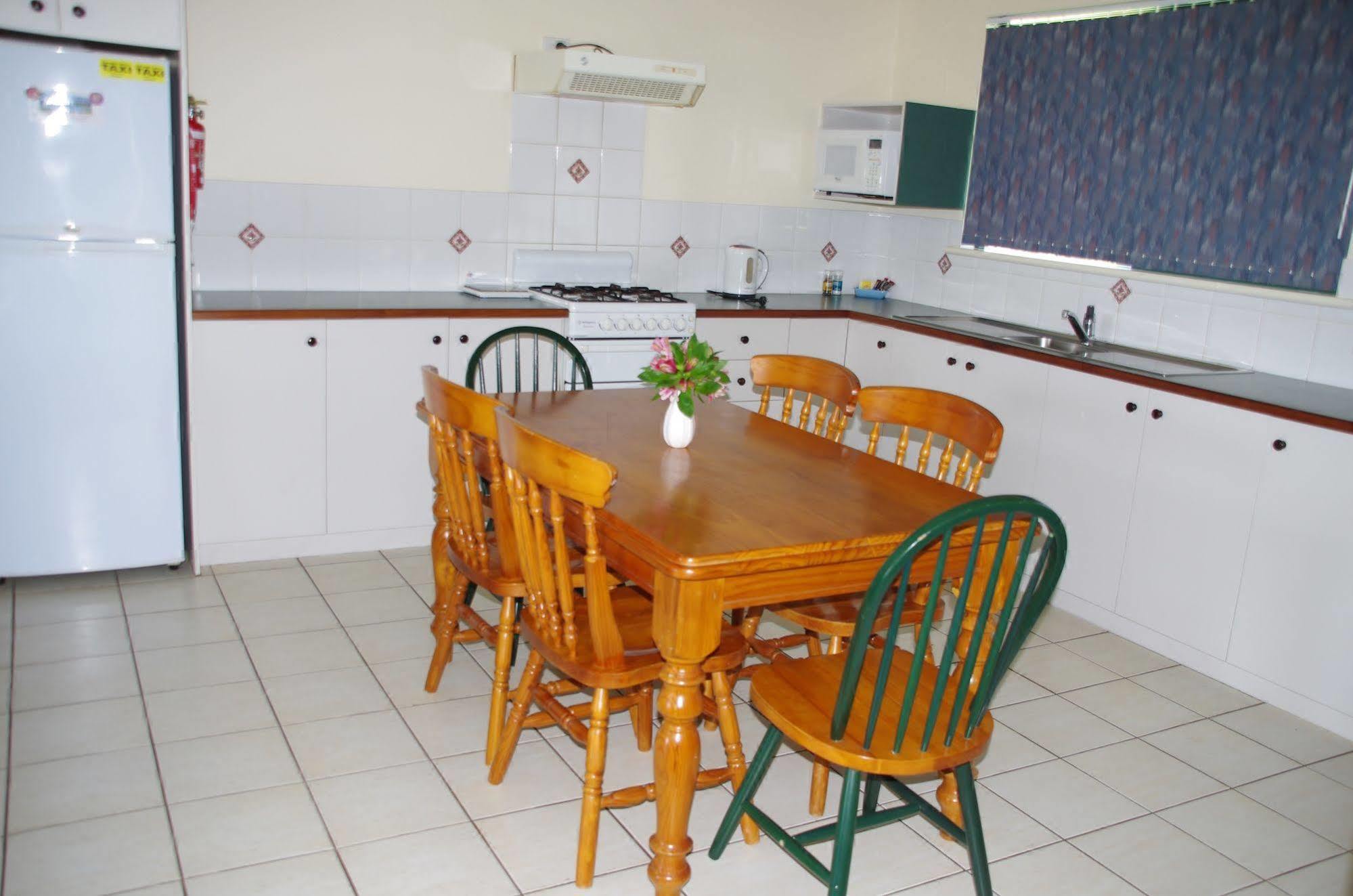 Surfside Ocean Beach Denmark Holiday Accommodation Экстерьер фото