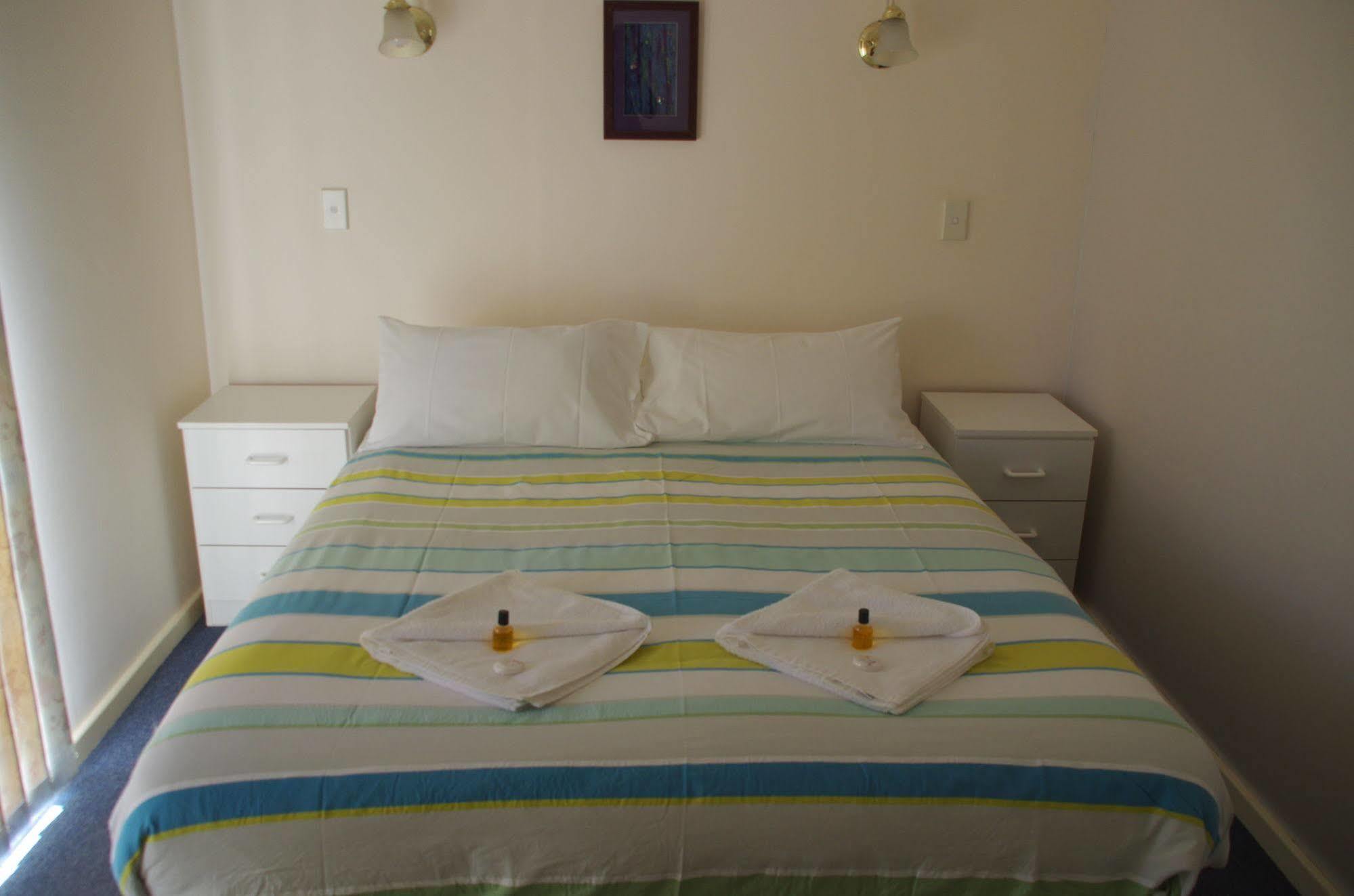 Surfside Ocean Beach Denmark Holiday Accommodation Экстерьер фото